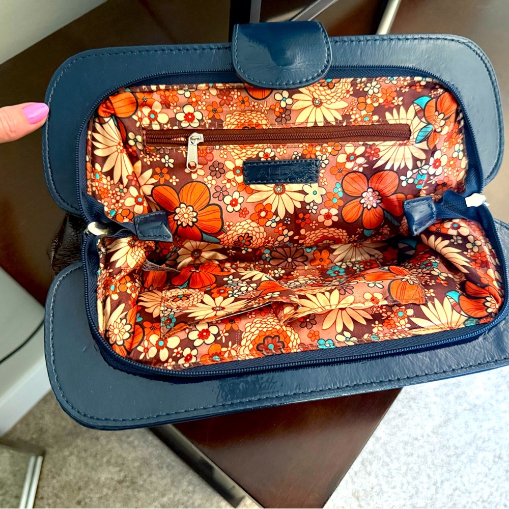 Aldo Brown and Blue Clutch with Elegant Two-Tone Design - Picture 3 of 3